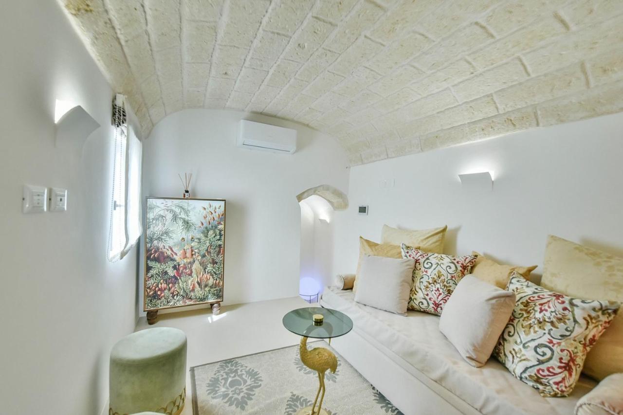Eurydice Suite With Infinity Jacuzzi Ostuni Exterior foto
