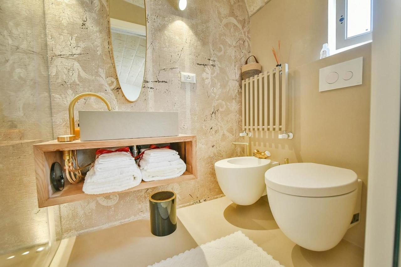 Eurydice Suite With Infinity Jacuzzi Ostuni Exterior foto
